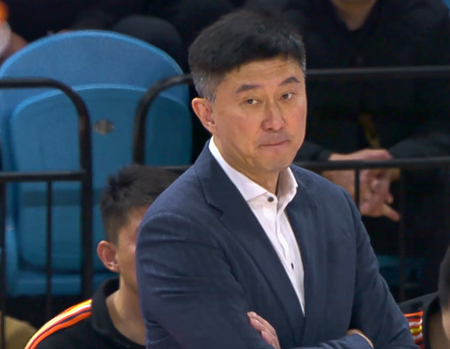 必一登录入口-破案了！广东队为何会输球？杜锋错信了2个人